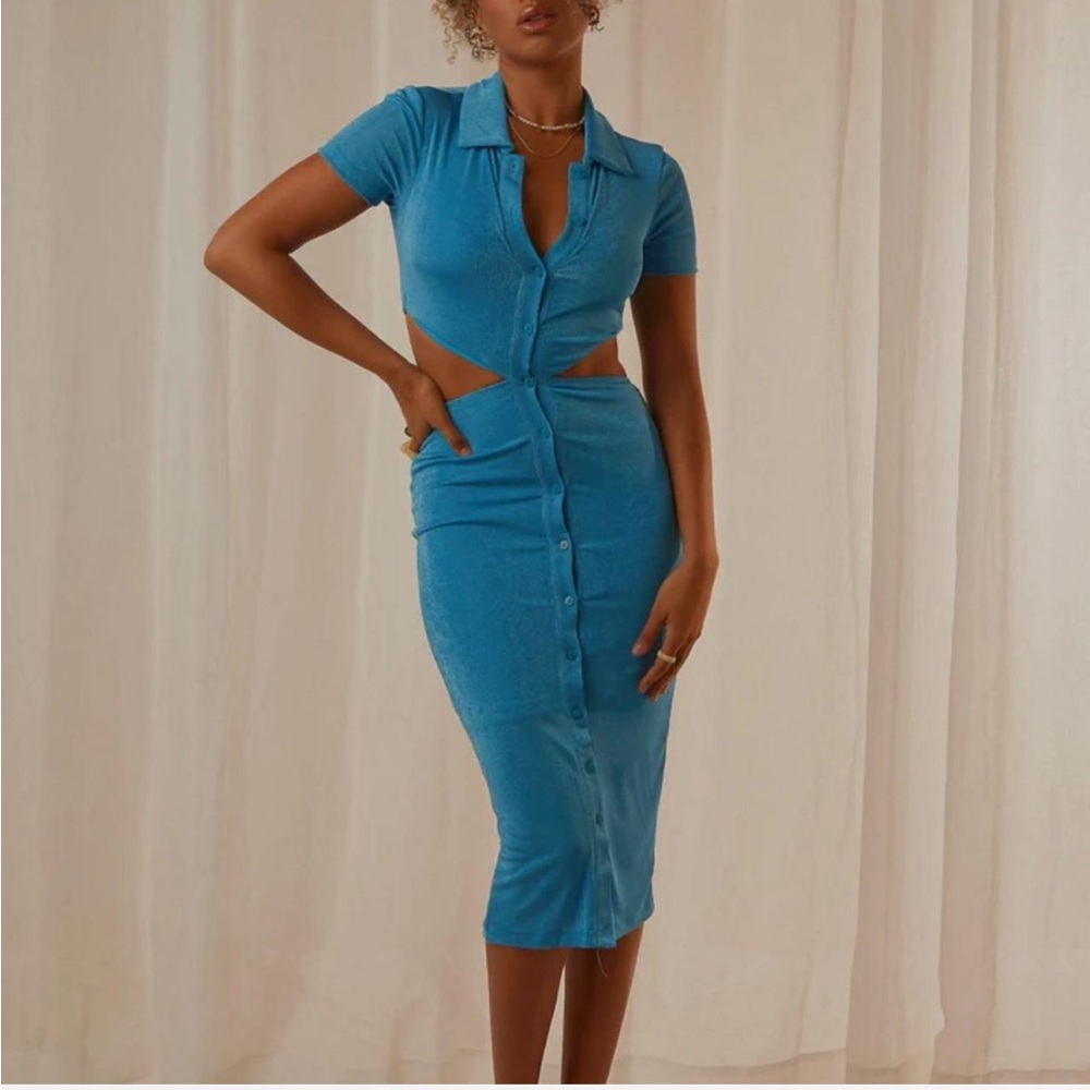 PepperMayo - Rodeo Drive Midi Dress  (Blue Cutout Button-Down Dress)